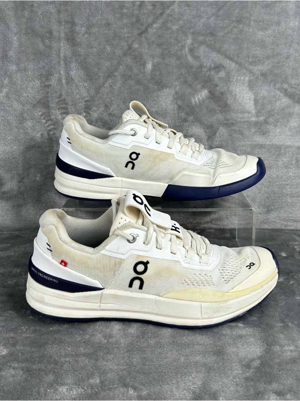 On The Roger Pro Women's Size 8 White Indigo Athletic Tennis Shoes Comfort